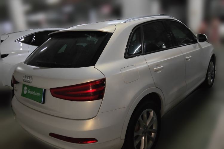 Used Audi Q3 2013 35 TFSI quattro Luxury Model Rear Right 45 Deg