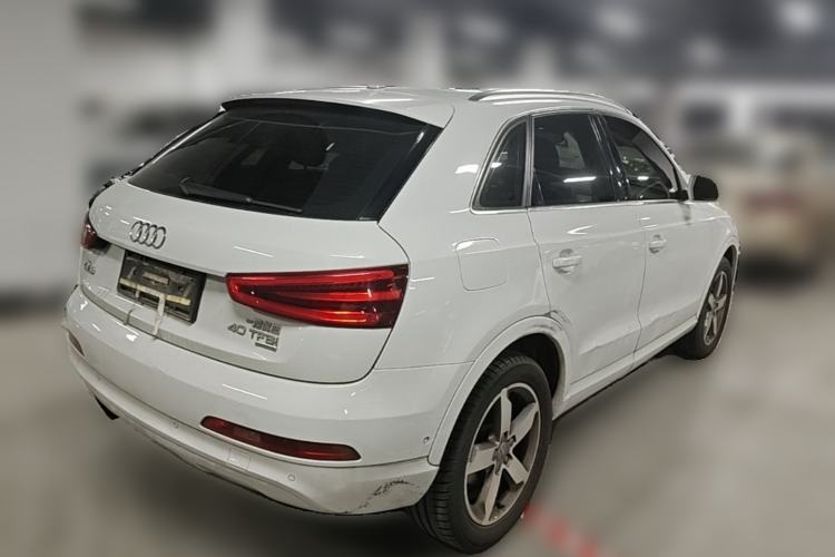 Used Audi Q3 2013 40 TFSI quattro Luxury Model Rear Right 45 Deg