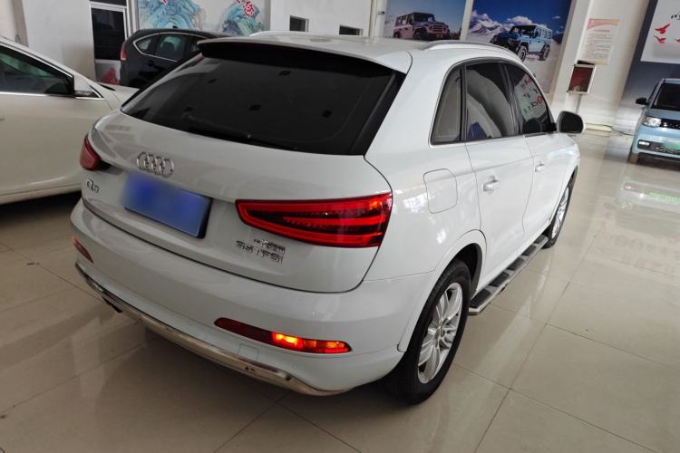 Used Audi Q3 2013 35 TFSI Comfort Model Rear Right 45 Deg
