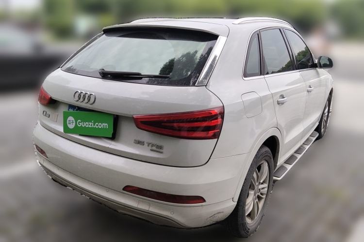 Used Audi Q3 2013 35 TFSI Comfort Model Rear Right 45 Deg
