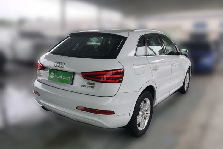Used Audi Q3 2013 35 TFSI Comfort Model Rear Right 45 Deg