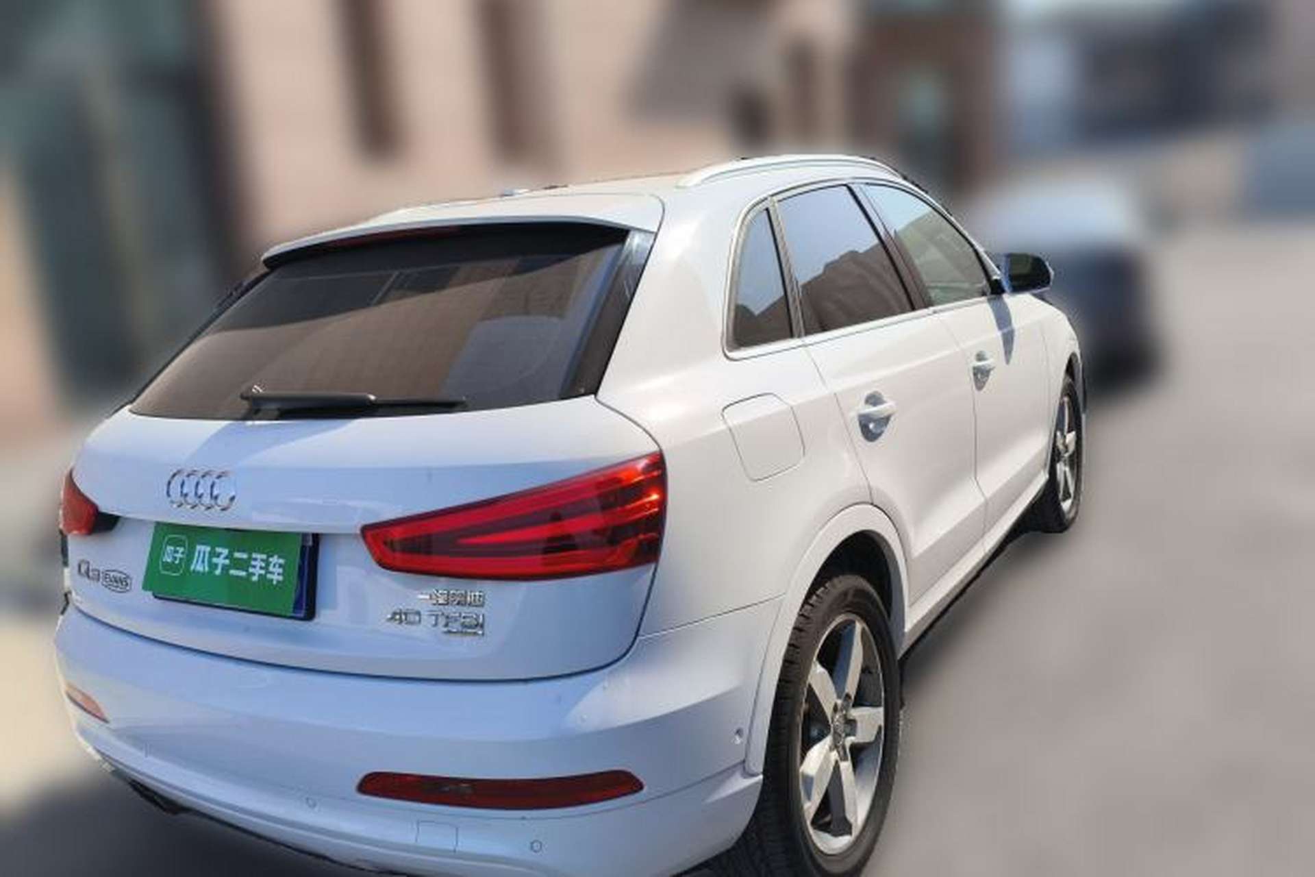 Used Audi Q3 2013 40 TFSI quattro Luxury Model Rear Right 45 Deg