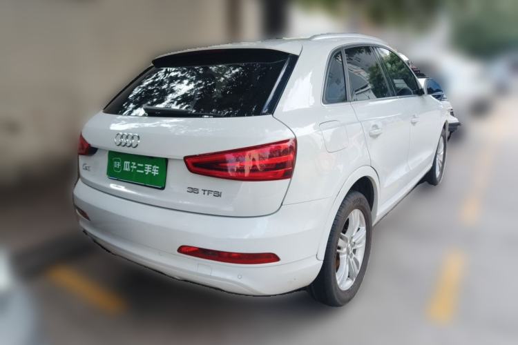 Used Audi Q3 2013 35 TFSI Comfort Model Rear Right 45 Deg