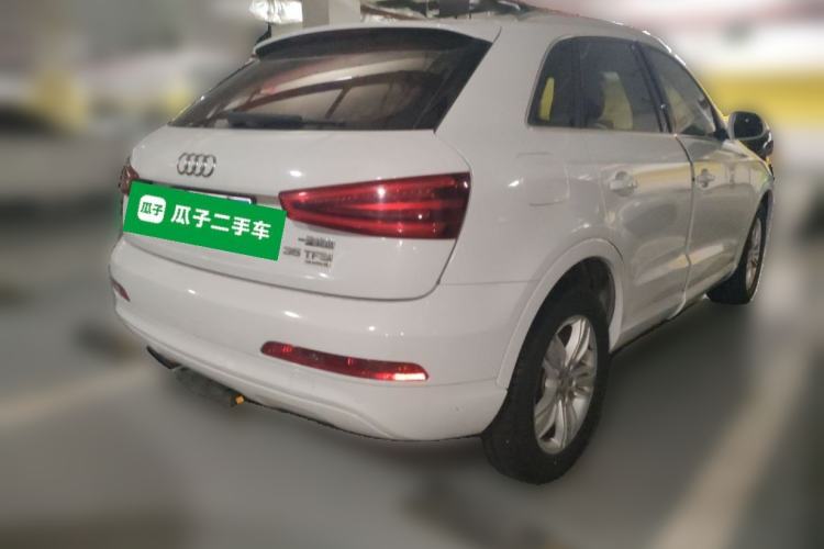 Used Audi Q3 2013 35 TFSI Comfort Model Rear Right 45 Deg
