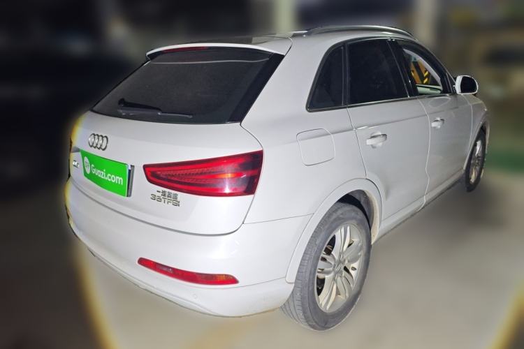 Used Audi Q3 2013 35 TFSI Comfort Model Rear Right 45 Deg