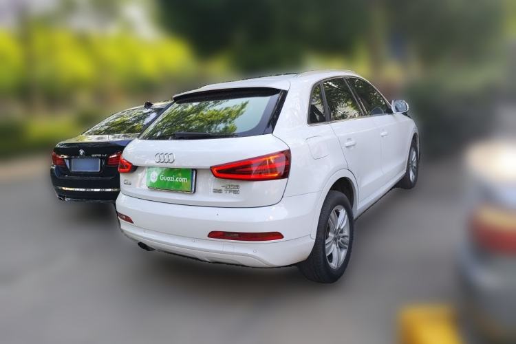 Used Audi Q3 2013 35 TFSI Comfort Model Rear Right 45 Deg