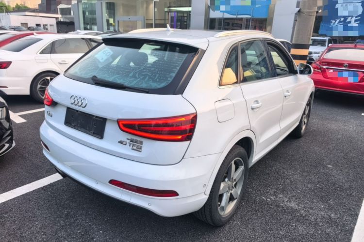 Used Audi Q3 2013 40 TFSI quattro Luxury Model Rear Right 45 Deg
