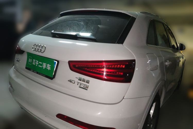 Used Audi Q3 2013 40 TFSI quattro Luxury Model Rear Right 45 Deg