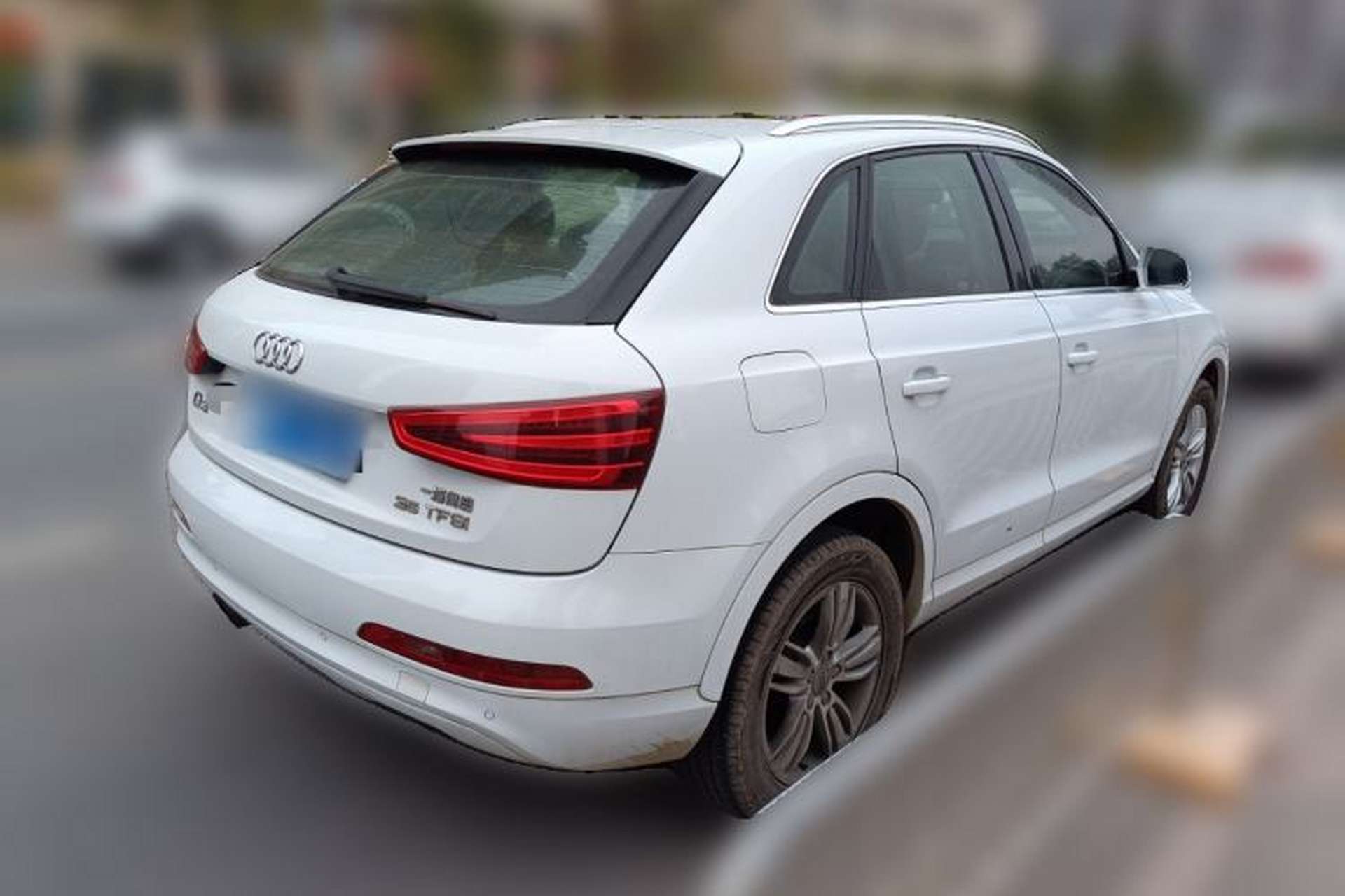 Used Audi Q3 2013 35 TFSI Comfort Model Rear Right 45 Deg