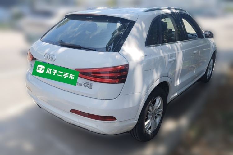 Used Audi Q3 2013 35 TFSI Comfort Model Rear Right 45 Deg