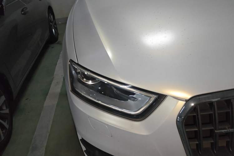 Used Audi Q3 2013 35 TFSI quattro Luxury Model Right Front Headlight
