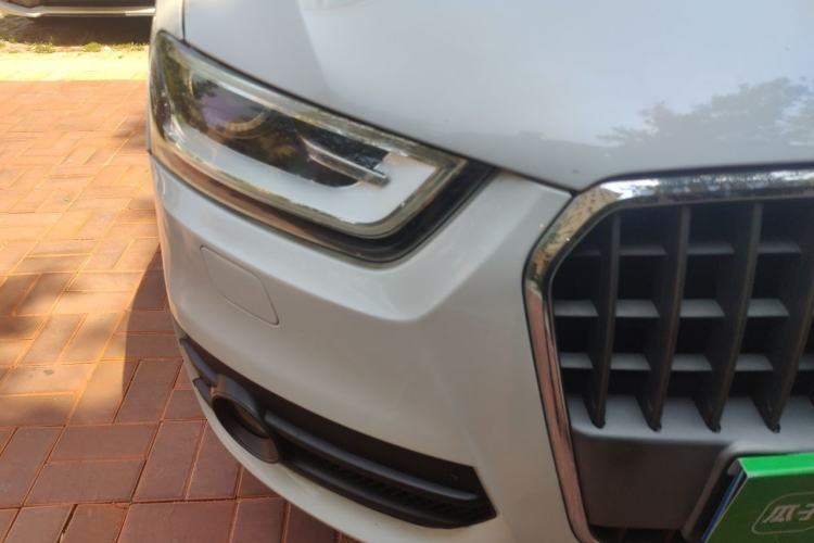 Used Audi Q3 2013 35 TFSI quattro Technology Edition Right Front Headlight
