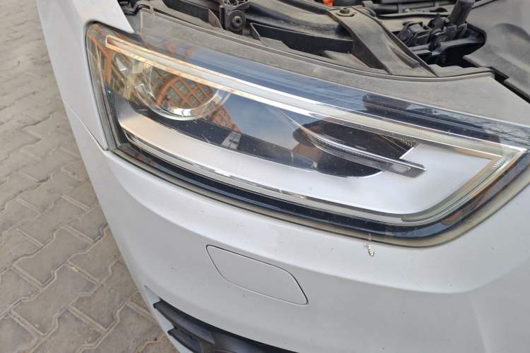 Used Audi Q3 2013 35 TFSI quattro Technology Edition Right Front Headlight