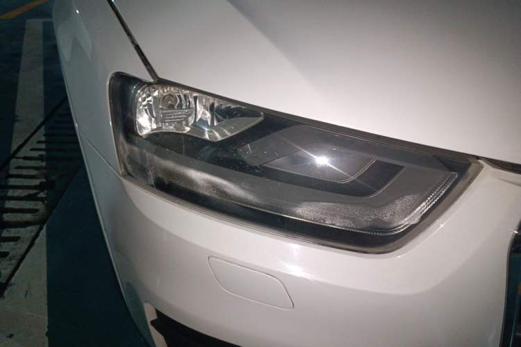 Used Audi Q3 2013 35 TFSI Ambition Edition Right Front Headlight
