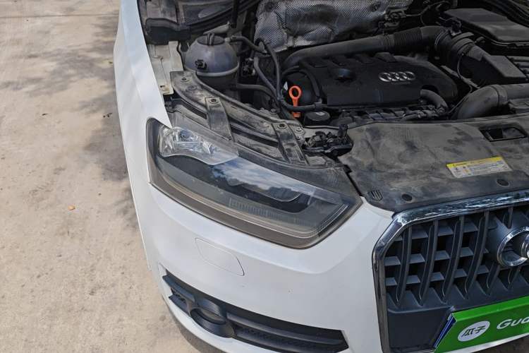 Used Audi Q3 2013 35 TFSI Ambition Edition Right Front Headlight