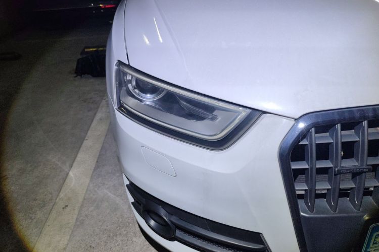Used Audi Q3 2013 35 TFSI quattro Technology Edition Right Front Headlight