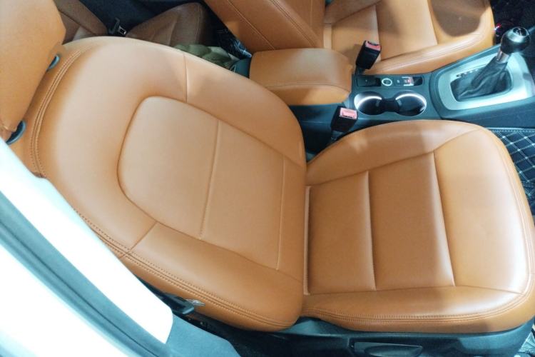 Used Audi Q3 2013 35 TFSI Ambition Edition Right Front Seat