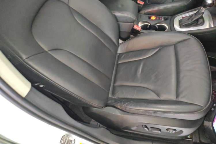 Used Audi Q3 2013 35 TFSI Comfort Model Right Front Seat
