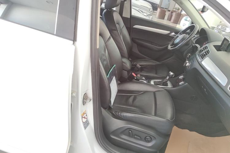 Used Audi Q3 2013 35 TFSI Comfort Model Right Front Seat