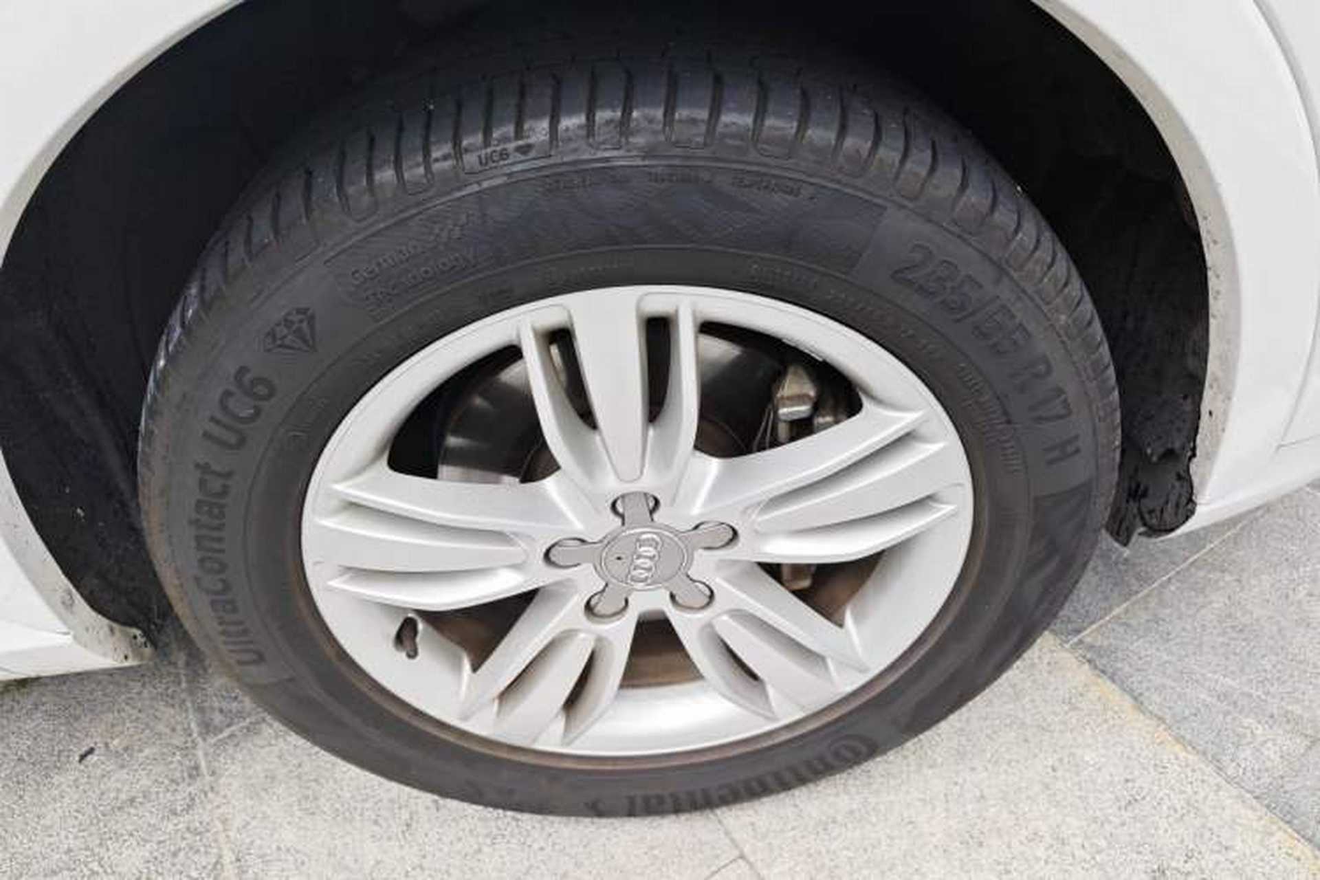 Used Audi Q3 2013 35 TFSI Comfort Model Right Front Wheel Hub