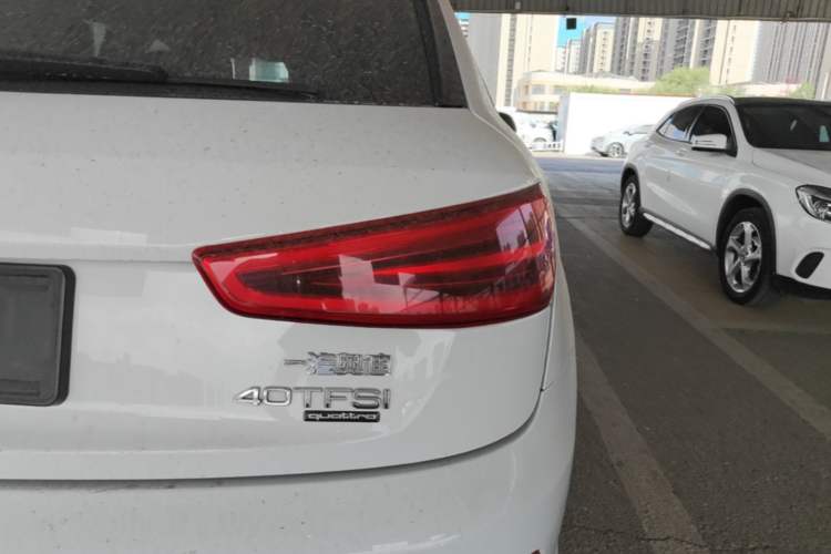 Used Audi Q3 2013 35 TFSI quattro Technology Edition Right Rear Taillight
