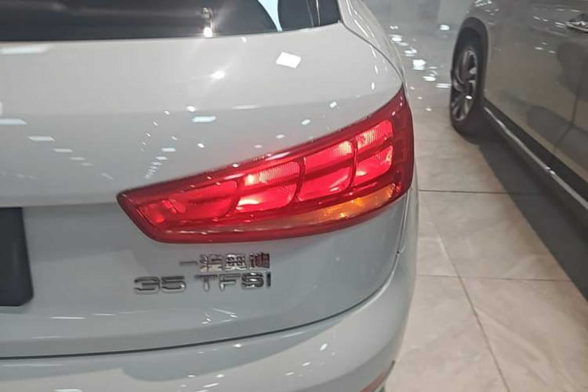 Used Audi Q3 2013 35 TFSI Ambition Edition Right Rear Taillight