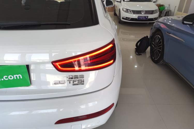 Used Audi Q3 2013 35 TFSI Comfort Model Right Rear Taillight