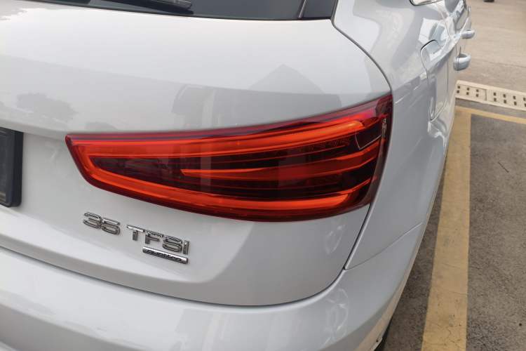 Used Audi Q3 2013 35 TFSI quattro Technology Edition Right Rear Taillight