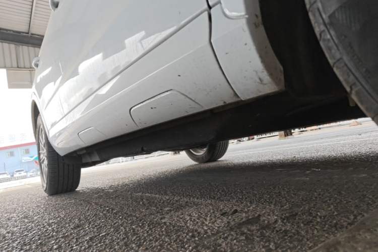 Used Audi Q3 2013 35 TFSI quattro Technology Edition Right Side Sill