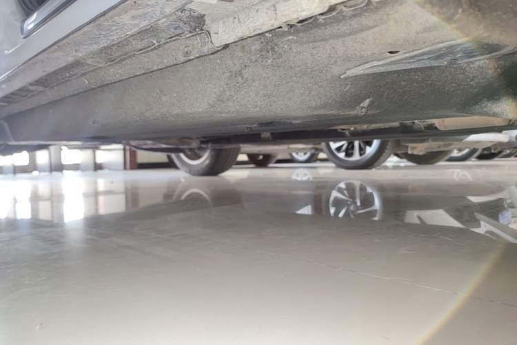 Used Audi Q3 2013 35 TFSI Comfort Model Right Side Sill