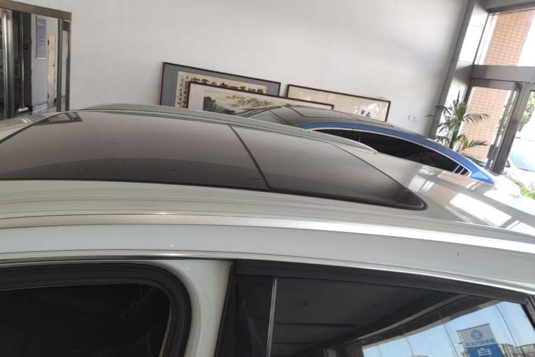Used Audi Q3 2013 35 TFSI Comfort Model Roof