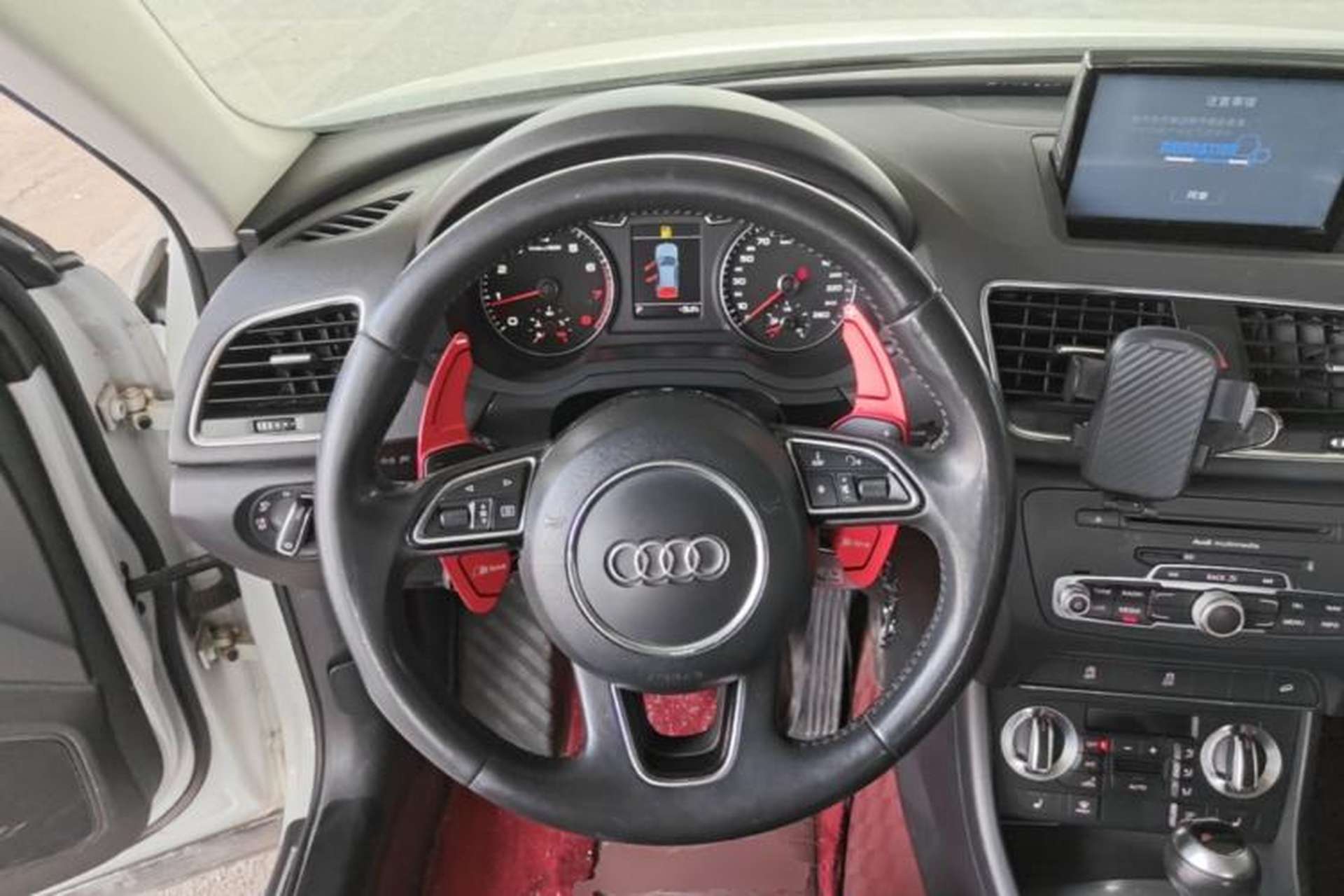 Used Audi Q3 2013 35 TFSI quattro Technology Edition Steering Wheel