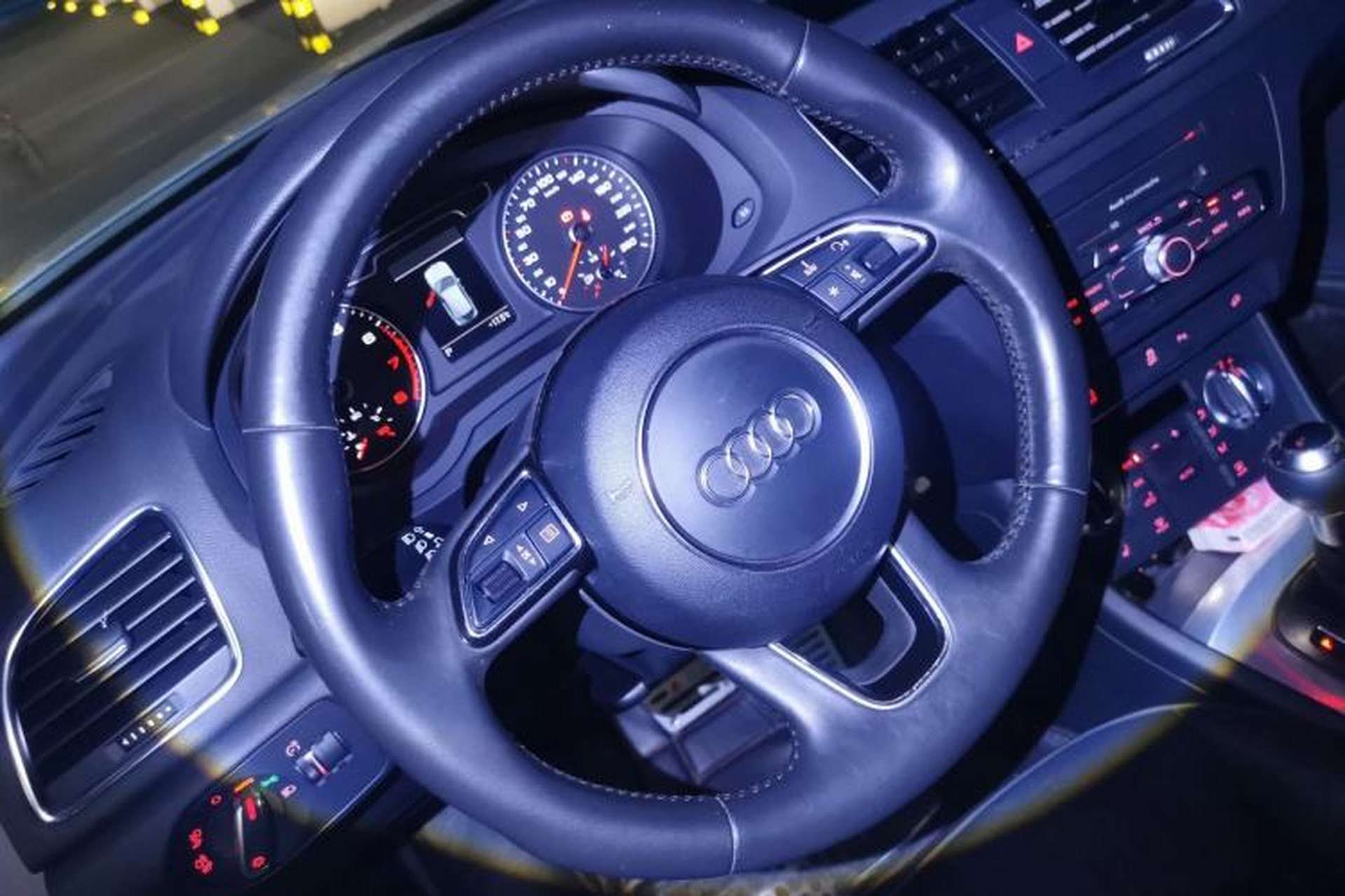 Used Audi Q3 2013 35 TFSI quattro Technology Edition Steering Wheel