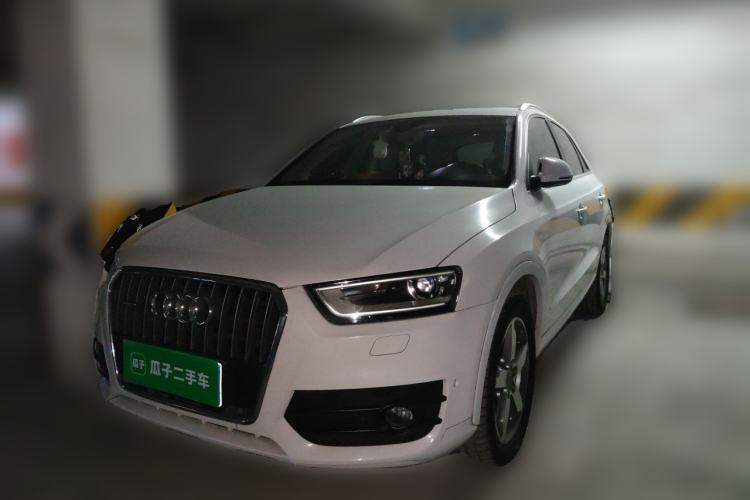 Used Audi Q3 2013 40 TFSI quattro Luxury Model Guazi used car, China used car export, Used car for sale, Used cars, Cheapest cars for sale