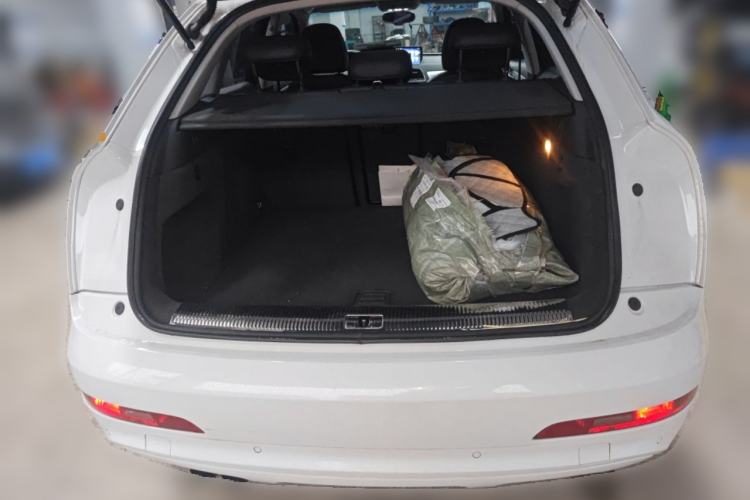 Used Audi Q3 2013 35 TFSI Comfort Model Trunk