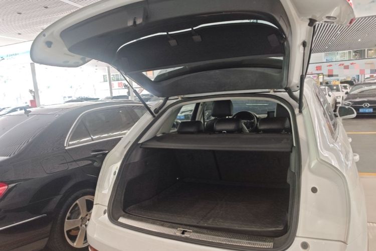 Used Audi Q3 2013 35 TFSI Ambition Edition Trunk
