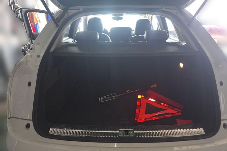 Used Audi Q3 2013 35 TFSI Ambition Edition Trunk
