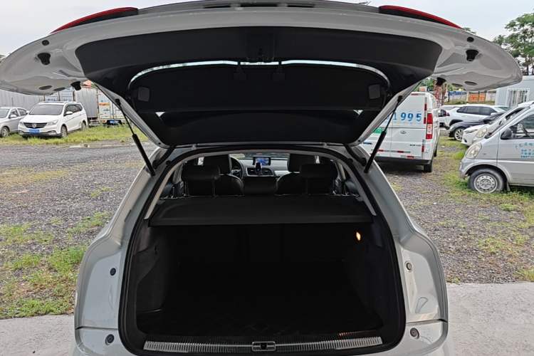Used Audi Q3 2013 35 TFSI quattro Technology Edition Trunk