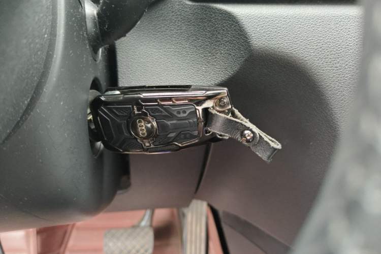 Used Audi Q3 2013 35 TFSI quattro Technology Edition Vehicle Key