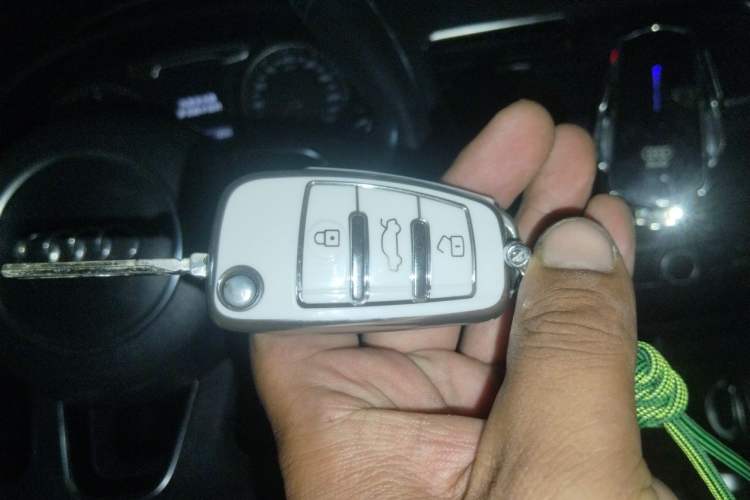 Used Audi Q3 2013 35 TFSI quattro Technology Edition Vehicle Key