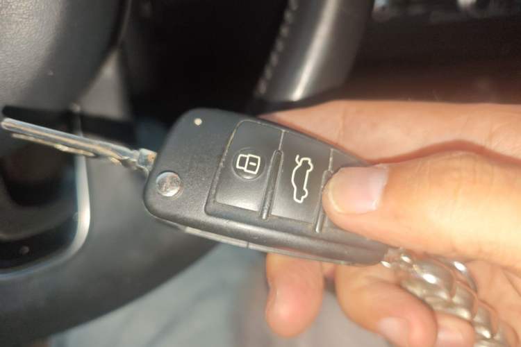 Used Audi Q3 2013 35 TFSI quattro Technology Edition Vehicle Key