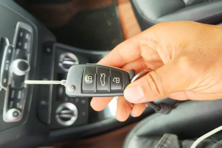 Used Audi Q3 2013 35 TFSI quattro Comfort Model Vehicle Key