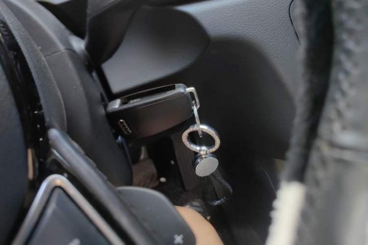 Used Audi Q3 2013 35 TFSI Comfort Model Vehicle Key
