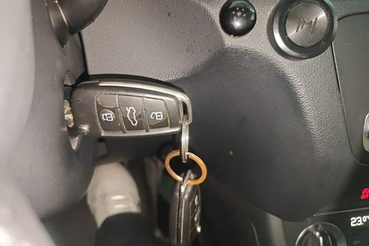 Used Audi Q3 2013 35 TFSI Ambition Edition Vehicle Key