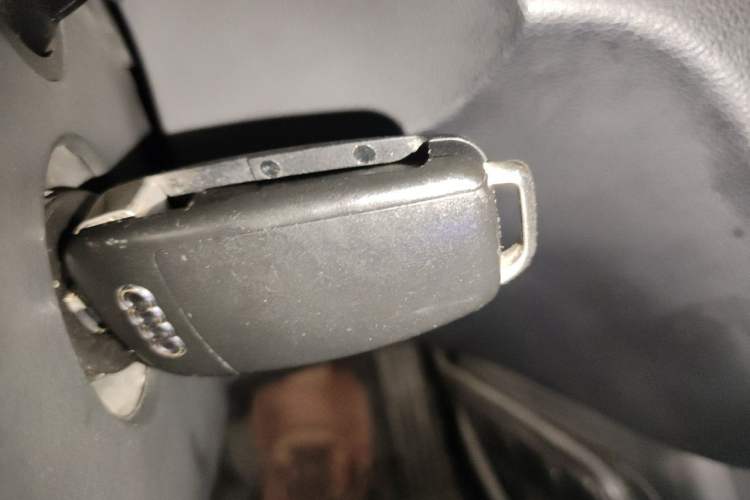 Used Audi Q3 2013 35 TFSI quattro Comfort Model Vehicle Key