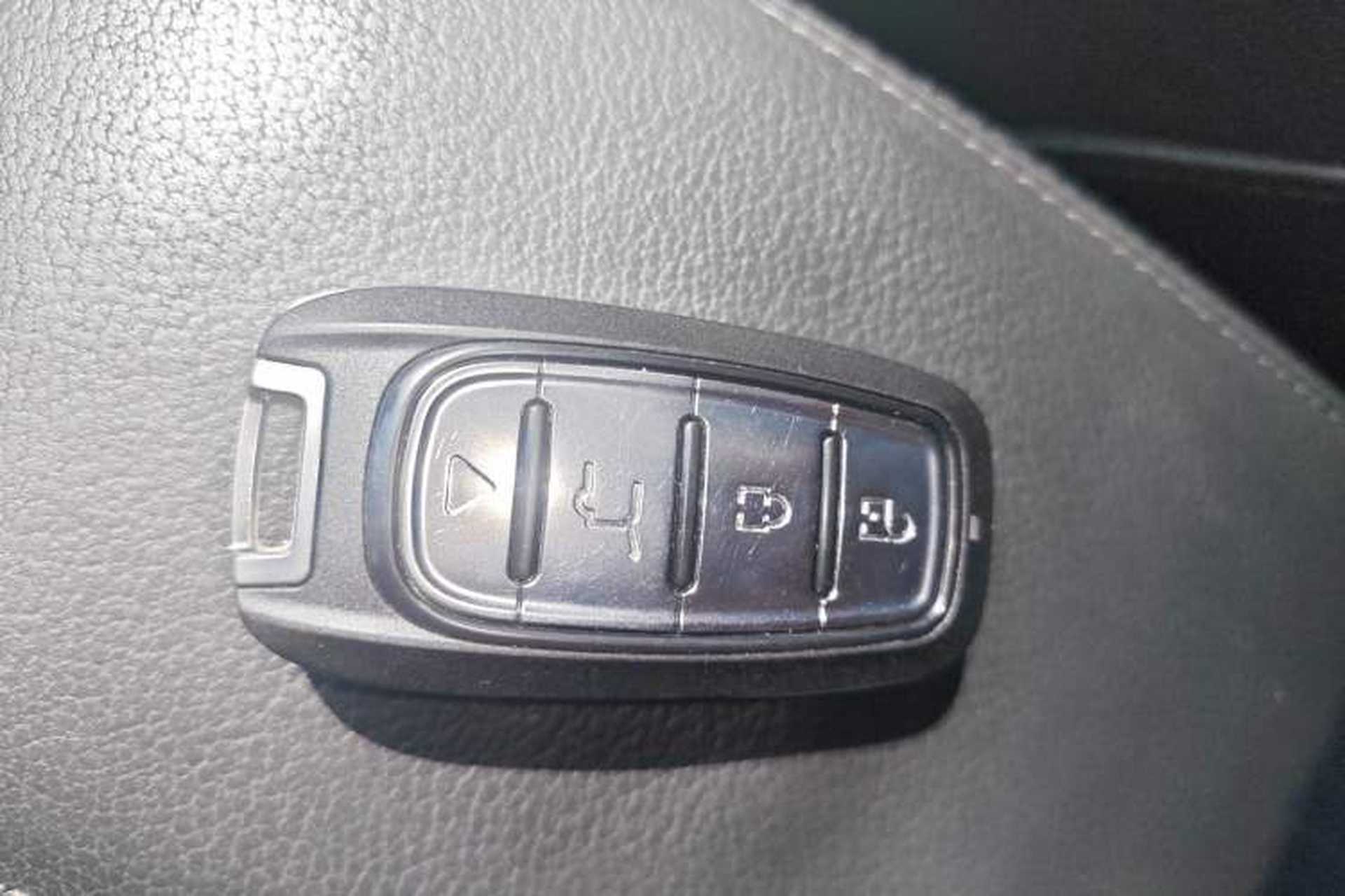 Used Audi Q3 2013 35 TFSI Comfort Model Vehicle Key