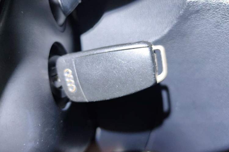 Used Audi Q3 2013 35 TFSI quattro Technology Edition Vehicle Key