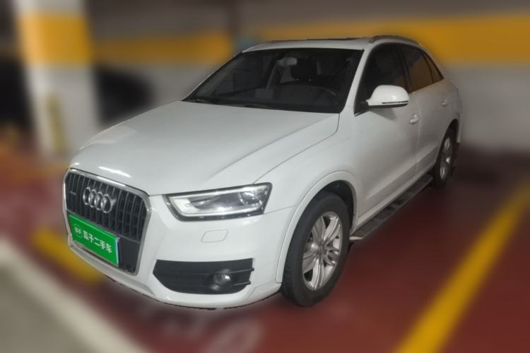Used Audi Q3 2013 35 TFSI quattro Comfort Model Guazi used car, China used car export, Used car for sale, Used cars, Cheapest cars for sale