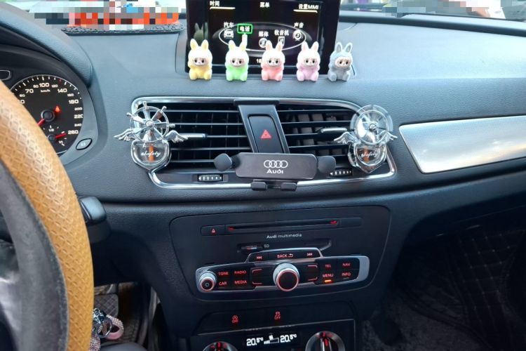 Used Audi Q3 2013 35 TFSI Comfort Model Audio And AC Panel