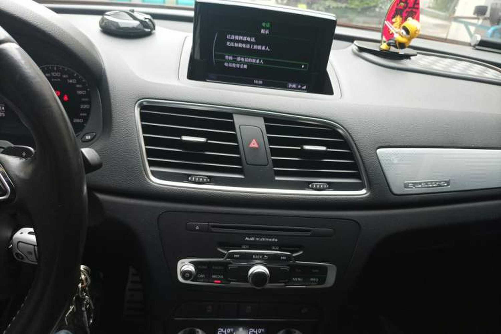 Used Audi Q3 2013 35 TFSI quattro Comfort Model Audio And AC Panel